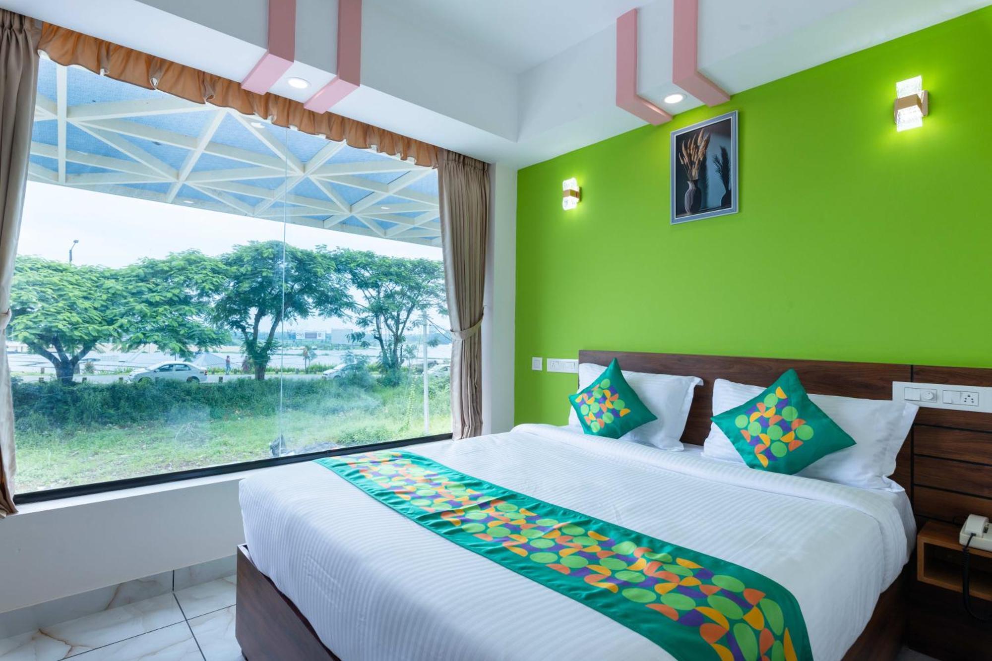Treebo Airsuite Airport Hotel Kochi Zewnętrze zdjęcie